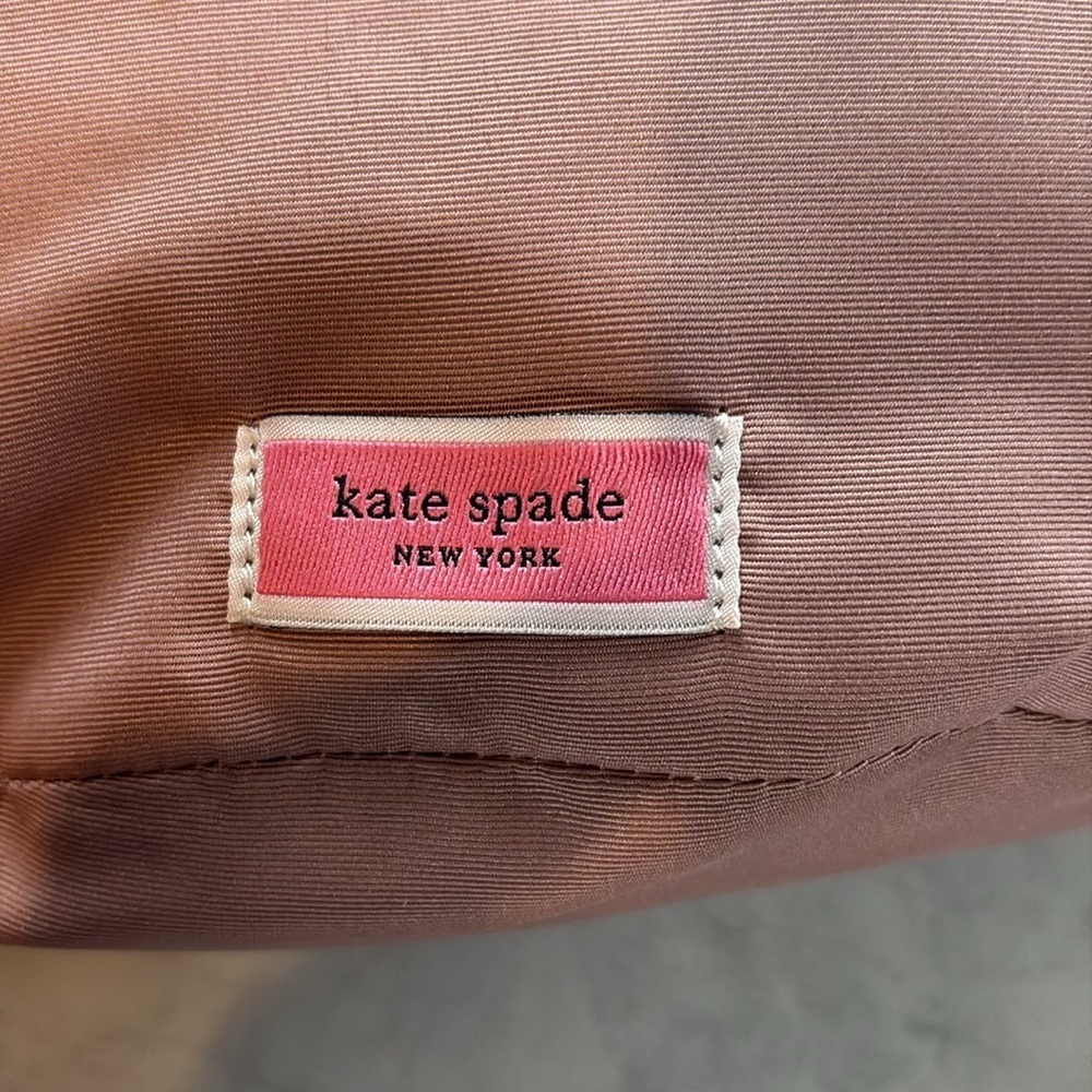 Kate Spade. Leather lace shoulder bag.  Easter basket.  Violet/off-white cut out - Picture 3 of 13